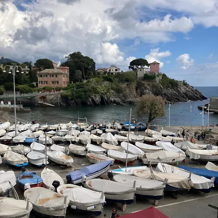 Apartment Casa Porticciolo Genoa